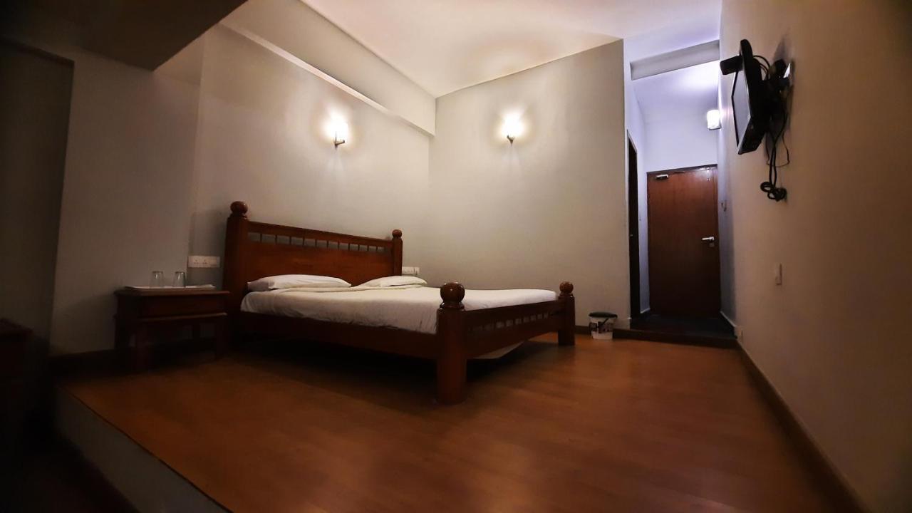 Raahat Inn كوديكانال المظهر الخارجي الصورة